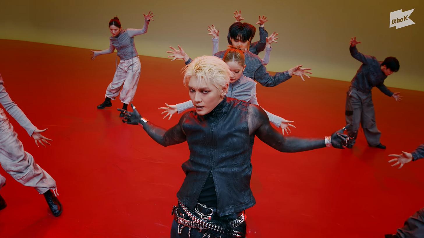원더케이 NCT 태용 wearing PB026B